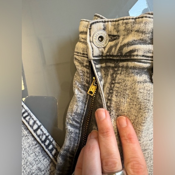 H&M Gray High Rise skinny leg denim Jeans Y2K style acid wash women's size 8 - Picture 3 of 10